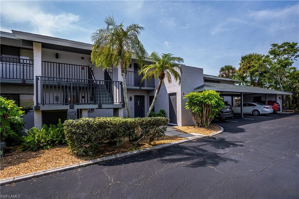 808 Cape Coral PKWY W 204 CAPE CORAL, FL 33914