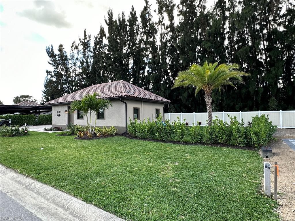 13172 Golden Palms CIR FORT MYERS, FL 33913