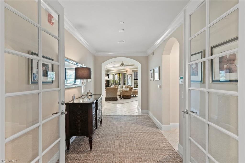 2550 Marquesa Royale LN 201 NAPLES, FL 34109