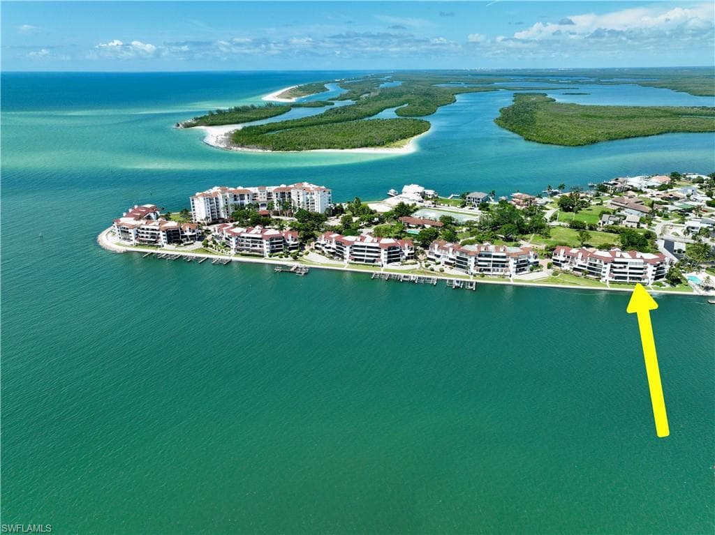 105 La Peninsula BLVD 105 NAPLES, FL 34113