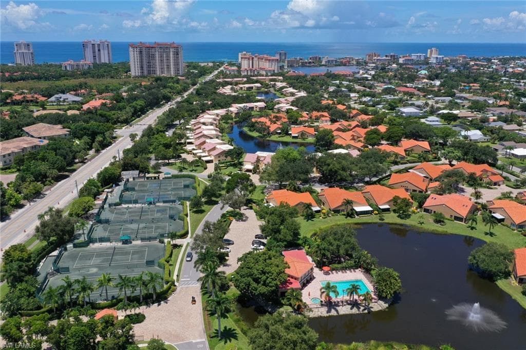 583 Beachwalk CIR Q-203 NAPLES, FL 34108