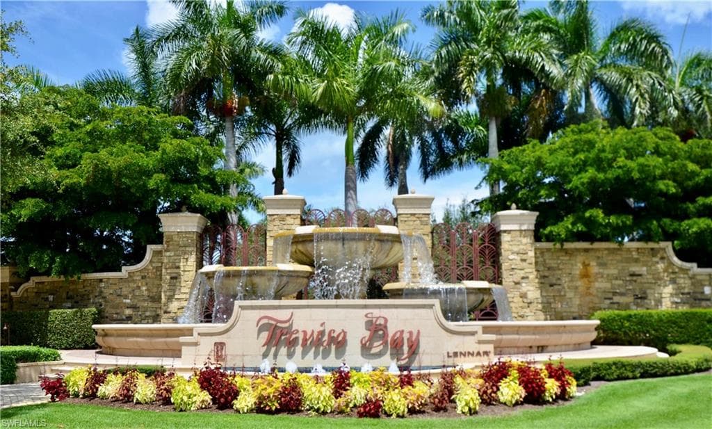9596 Trevi CT 5434 NAPLES, FL 34113