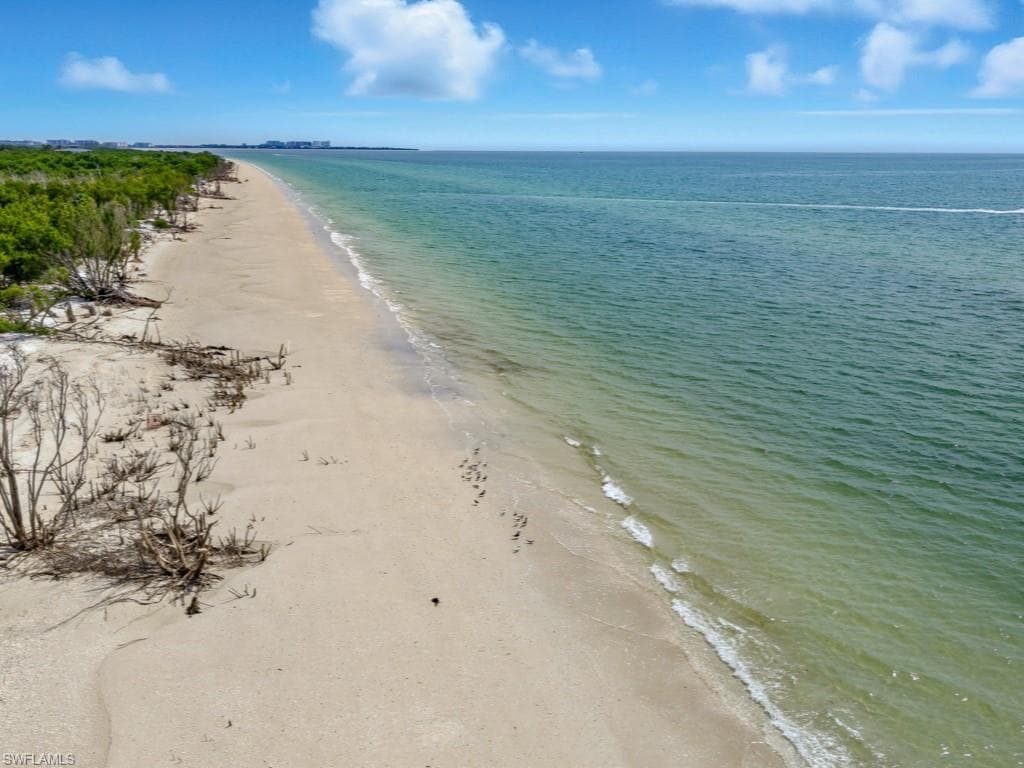 Keewaydin NAPLES, FL 34113