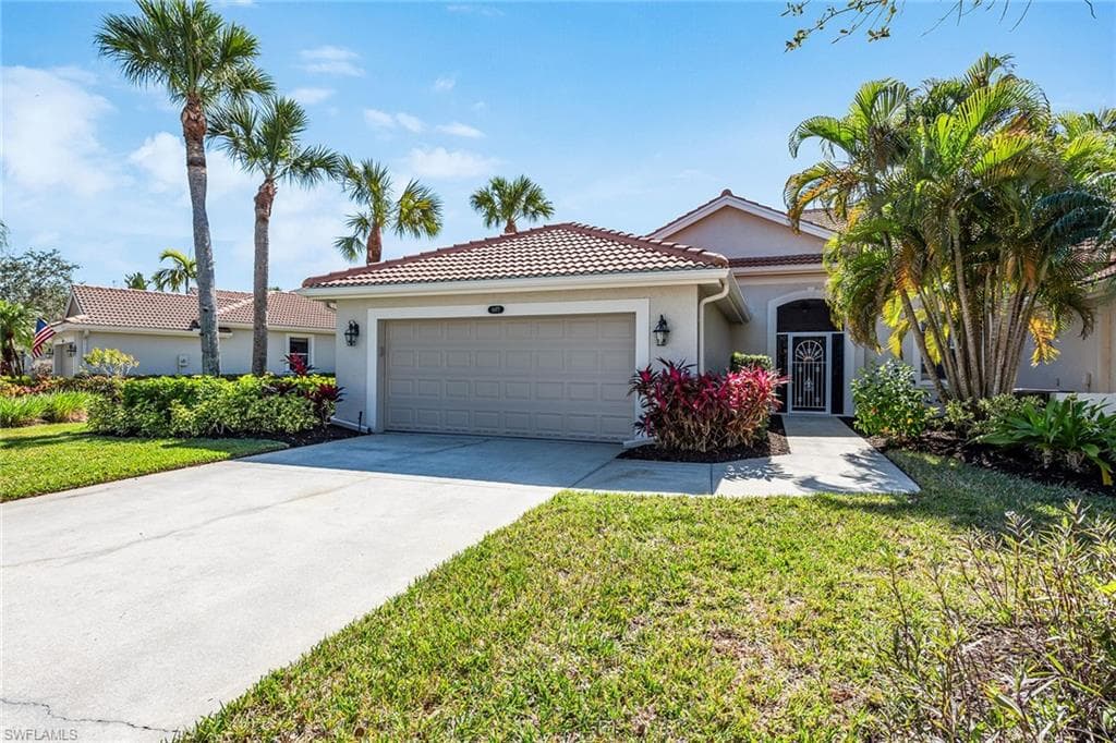 8472 Bent Creek WAY NAPLES, FL 34114