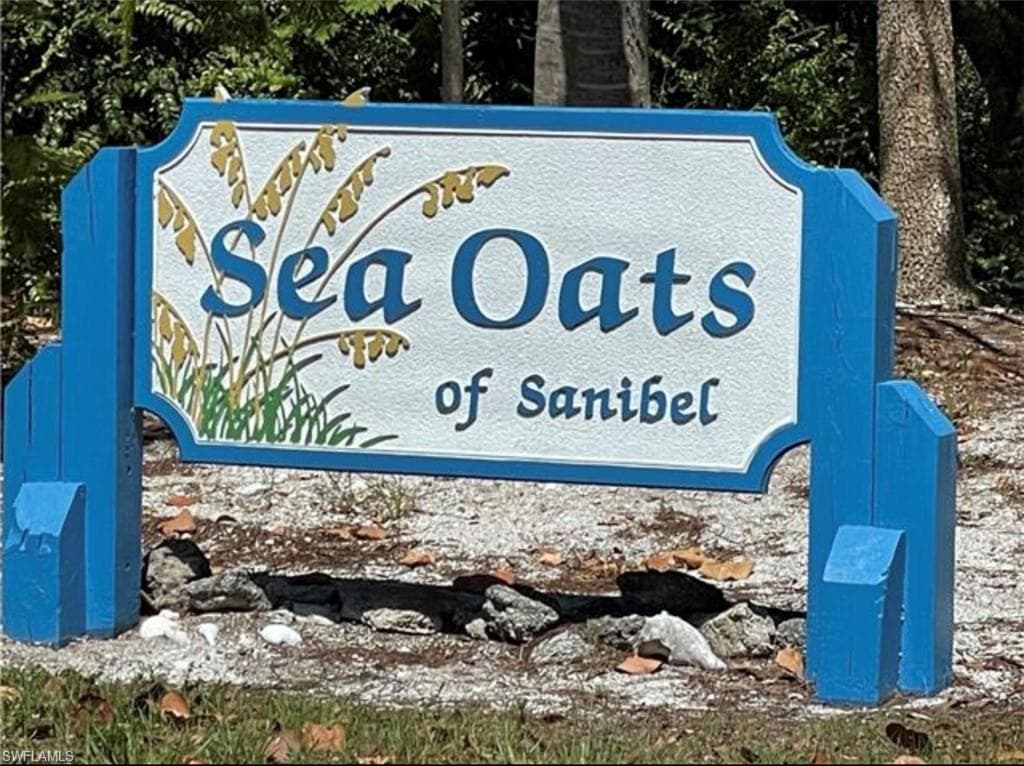 575 Sea Oats DR SANIBEL, FL 33957