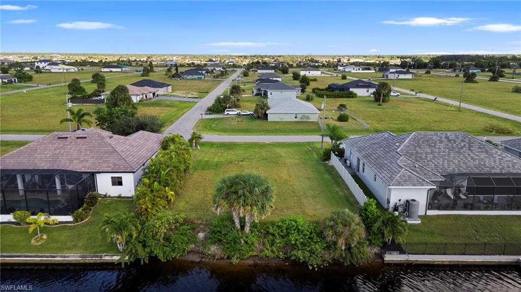 3709 43rd AVE CAPE CORAL, FL 33993