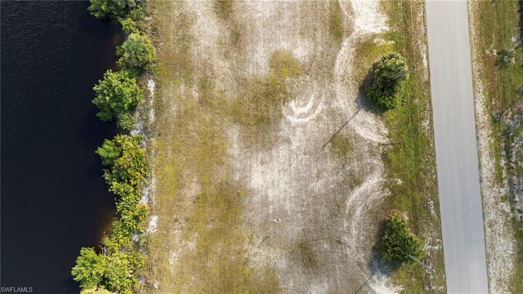 3810 42nd PL CAPE CORAL, FL 33993