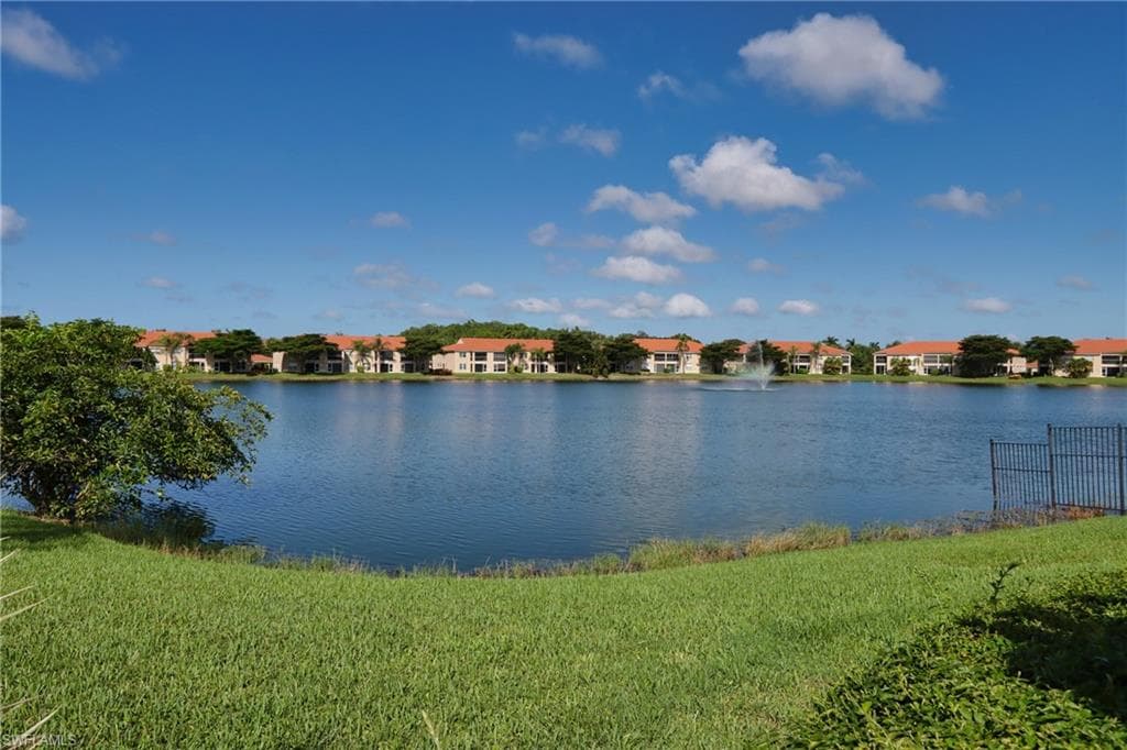 6544 Huntington Lakes CIR 9-204 NAPLES, FL 34119