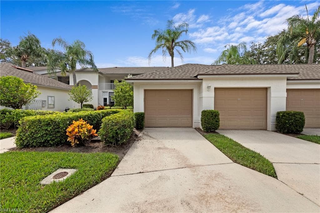 26290 Sunderland DR 6104 BONITA SPRINGS, FL 34135