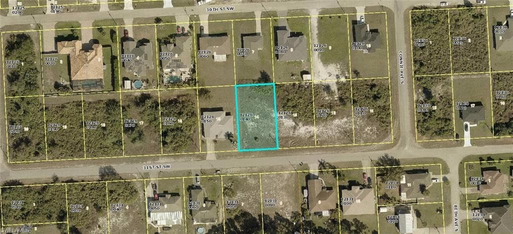 2606 31st ST SW LEHIGH ACRES, FL 33976