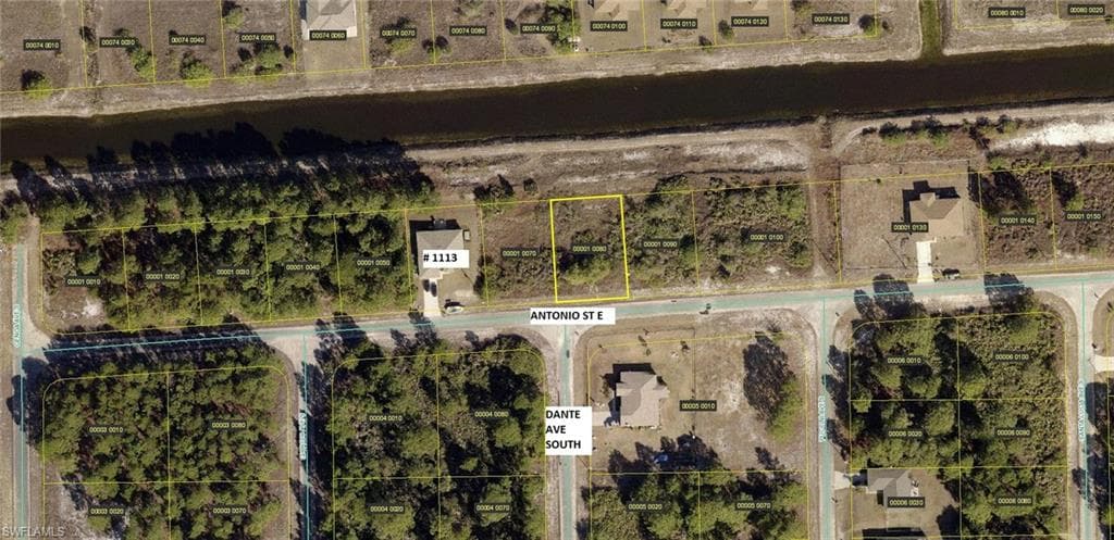 1117 ANTONIO ST E LEHIGH ACRES, FL 33974