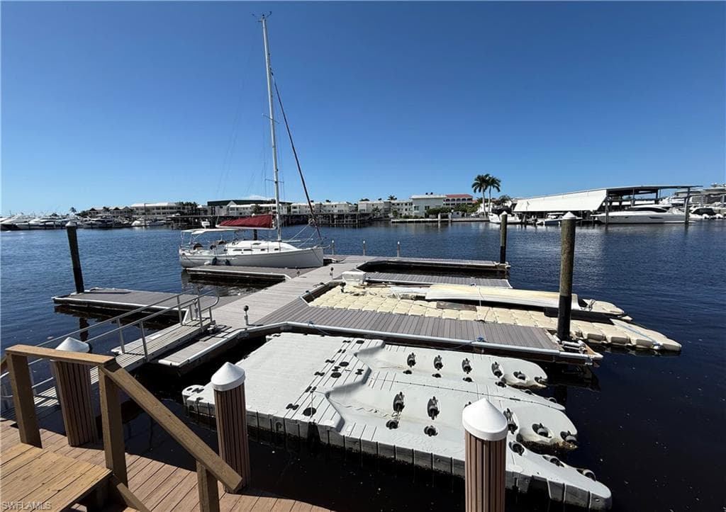800 River Point DR 534 NAPLES, FL 34102