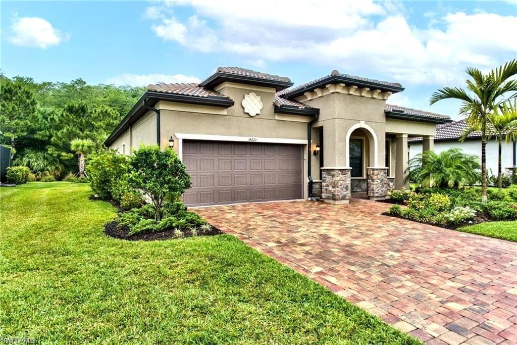 14223 Wild Timber CT ESTERO, FL 33928