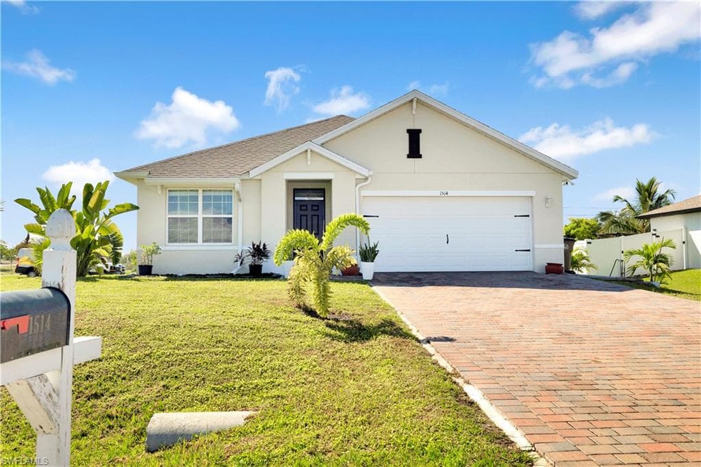 1514 NE 13th TER CAPE CORAL, FL 33909