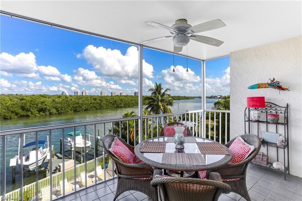 26371 Hickory BLVD 304 BONITA SPRINGS, FL 34134