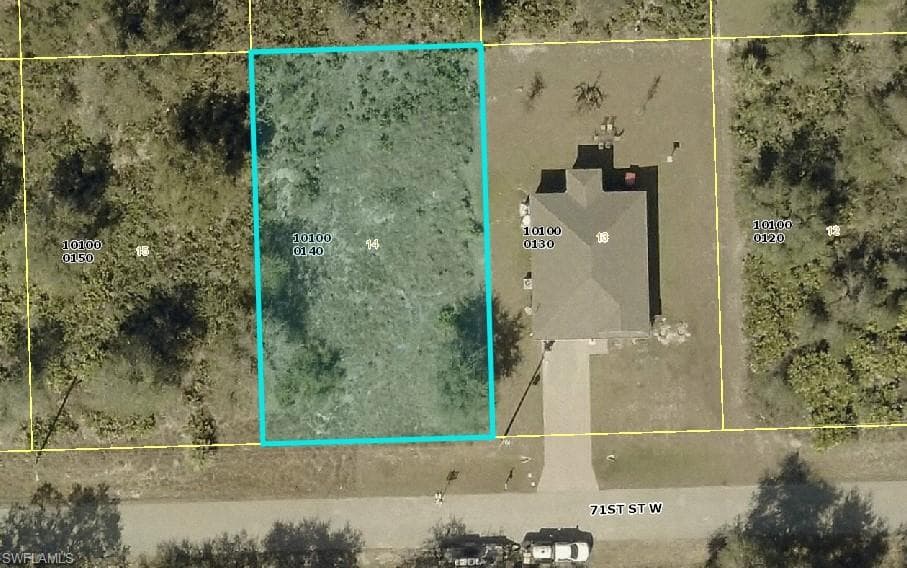 2522 71st ST W LEHIGH ACRES, FL 33971