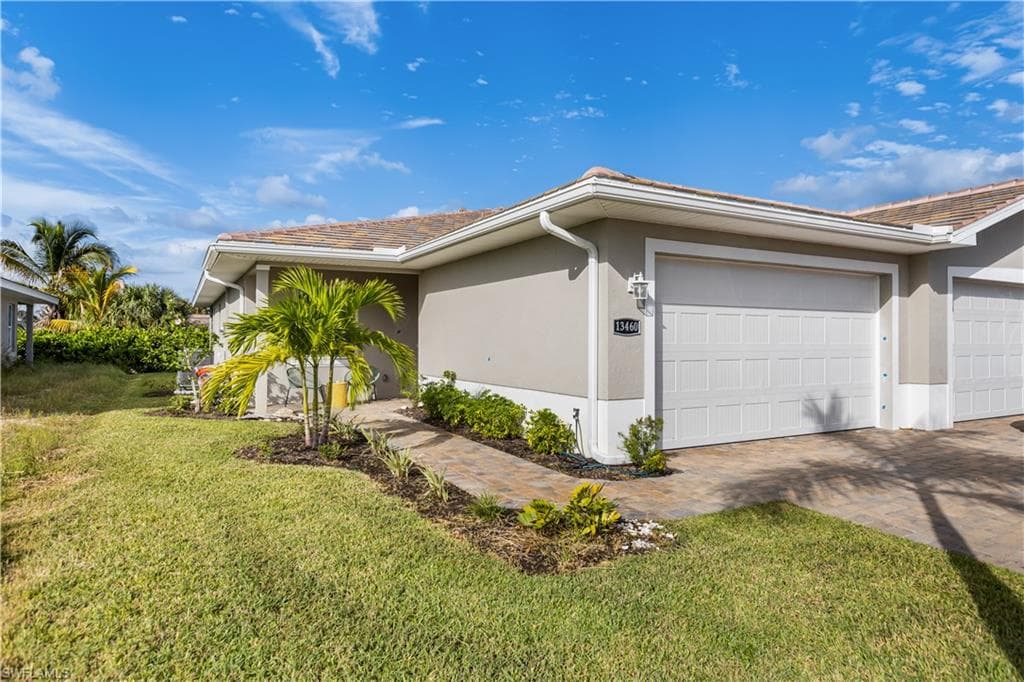 13460 Causeway Palms CV FORT MYERS, FL 33908