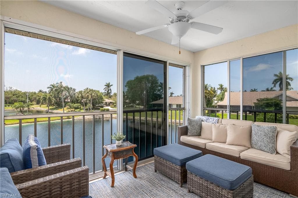 105 GEORGETOWN BLVD 105 NAPLES, FL 34112