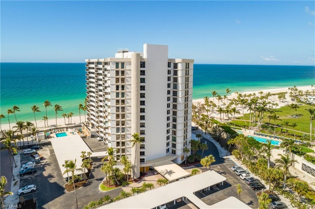 4005 Gulf Shore BLVD N 1405 NAPLES, FL 34103