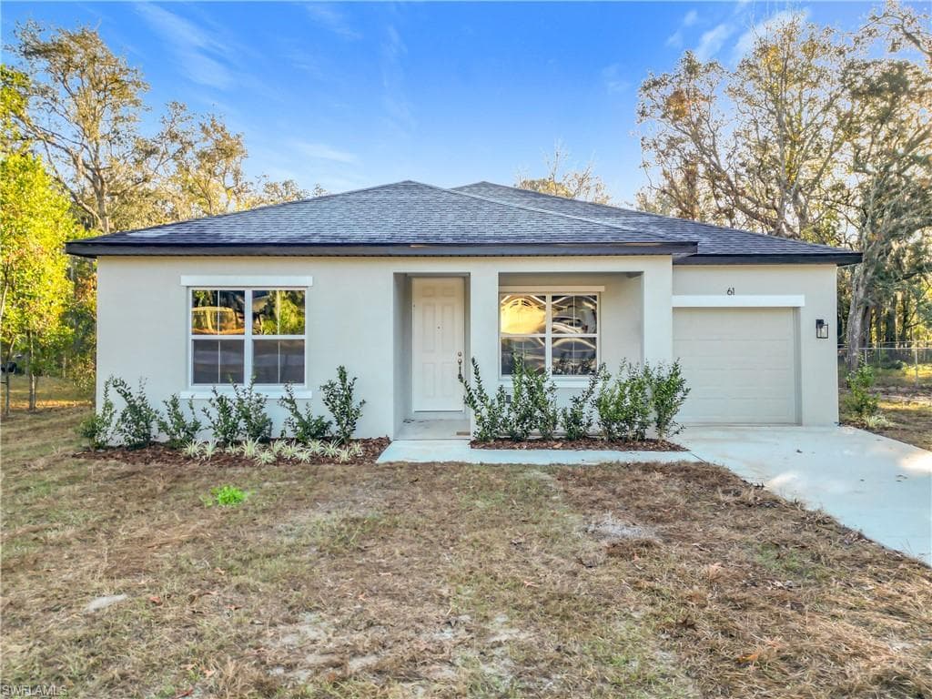 4102 E 7th ST LEHIGH ACRES, FL 33972