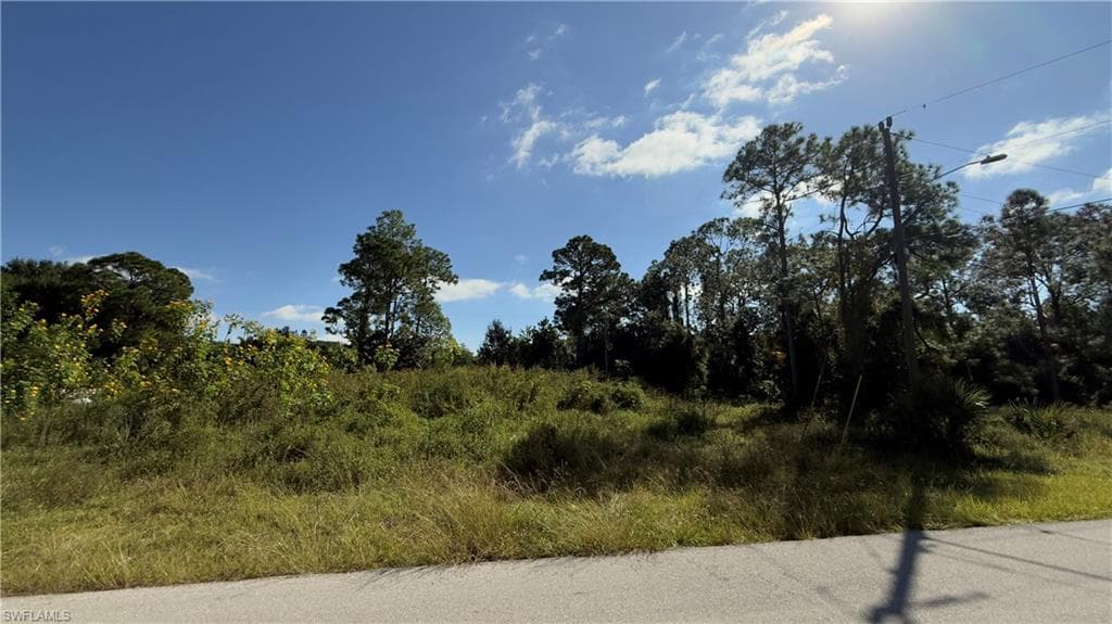 420 Hamilton AVE LEHIGH ACRES, FL 33972