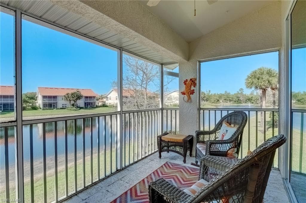 5420 Worthington LN 204 NAPLES, FL 34110