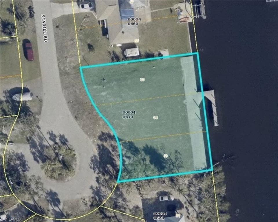3210 Stabile RD ST. JAMES CITY, FL 33956