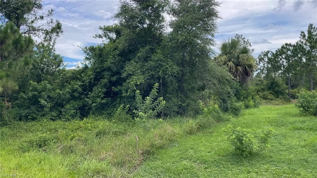 1115 8th AVE LEHIGH ACRES, FL 33972