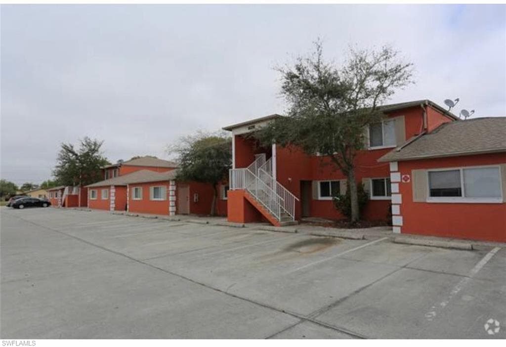 4023 Skyline BLVD 202 CAPE CORAL, FL 33914