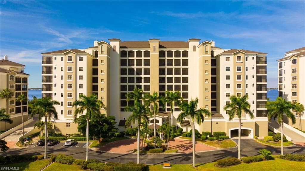 11620 Court Of Palms 303 FORT MYERS, FL 33908