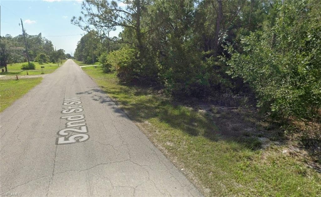 2802 53rd ST SW LEHIGH ACRES, FL 33976