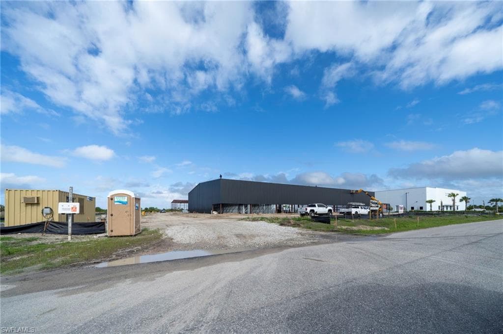 8411-8419 Duffie DR 103 PUNTA GORDA, FL 33982