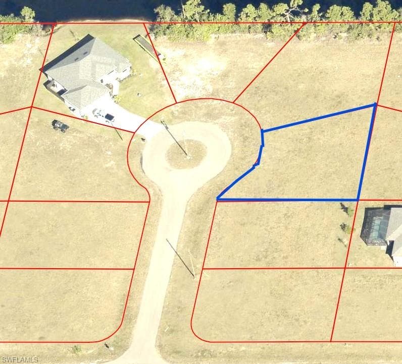 3900 NW 35th AVE CAPE CORAL, FL 33993