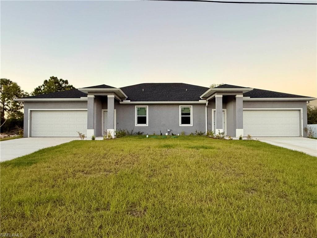 740-742 Gordon AVE S LEHIGH ACRES, FL 33973