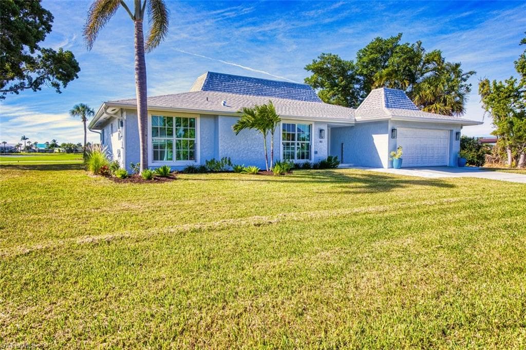 951 Sand Castle RD SANIBEL, FL 33957