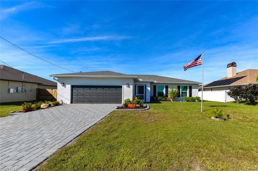 1324 SW 8th PL CAPE CORAL, FL 33991