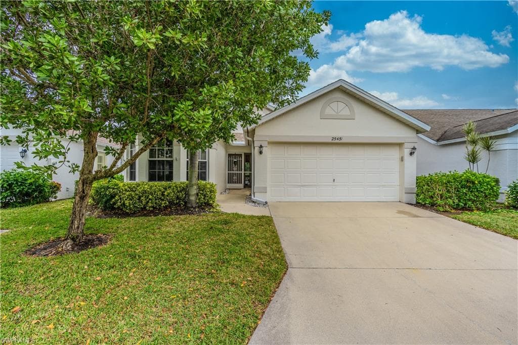 25451 Fairway Dunes CT BONITA SPRINGS, FL 34135