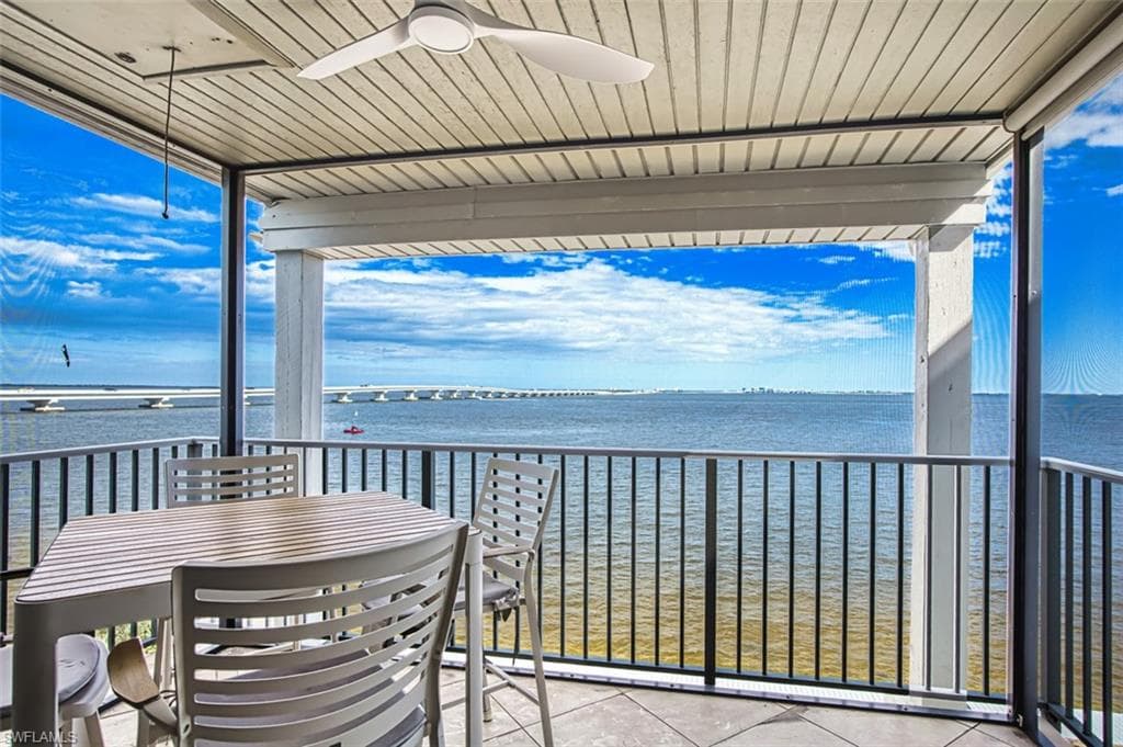 760 Sextant DR 1083 SANIBEL, FL 33957