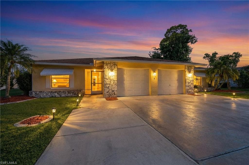 924 SE 24th AVE A & B CAPE CORAL, FL 33990