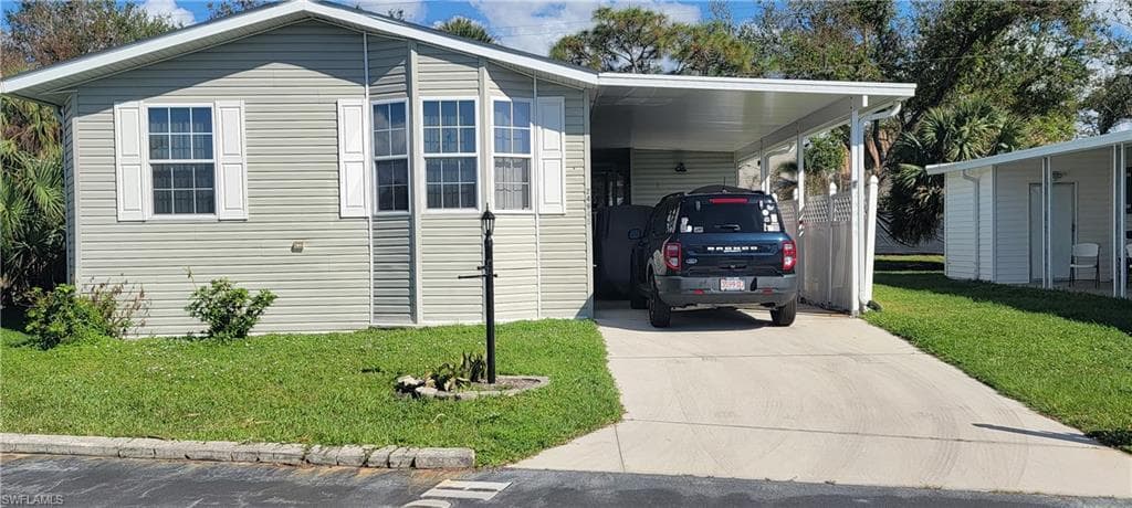 24945 Windward BLVD BONITA SPRINGS, FL 34134