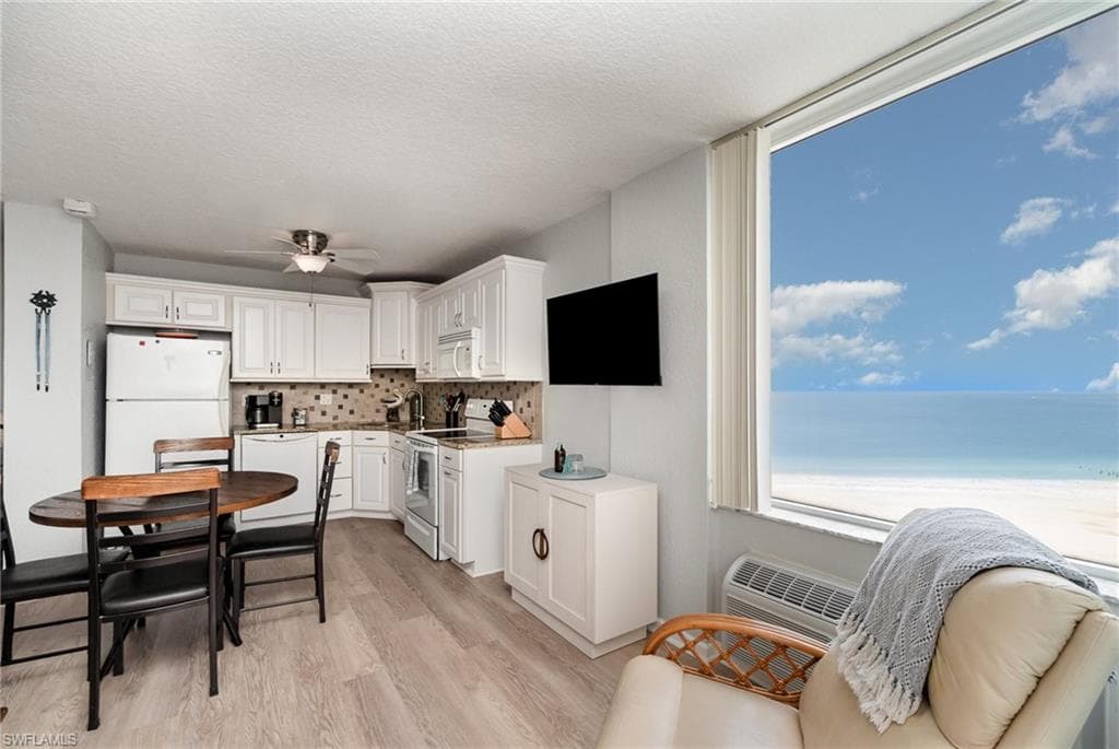 7330 Estero BLVD 906 FORT MYERS BEACH, FL 33931