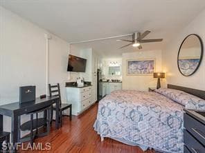 2555 9th ST N 109 NAPLES, FL 34103