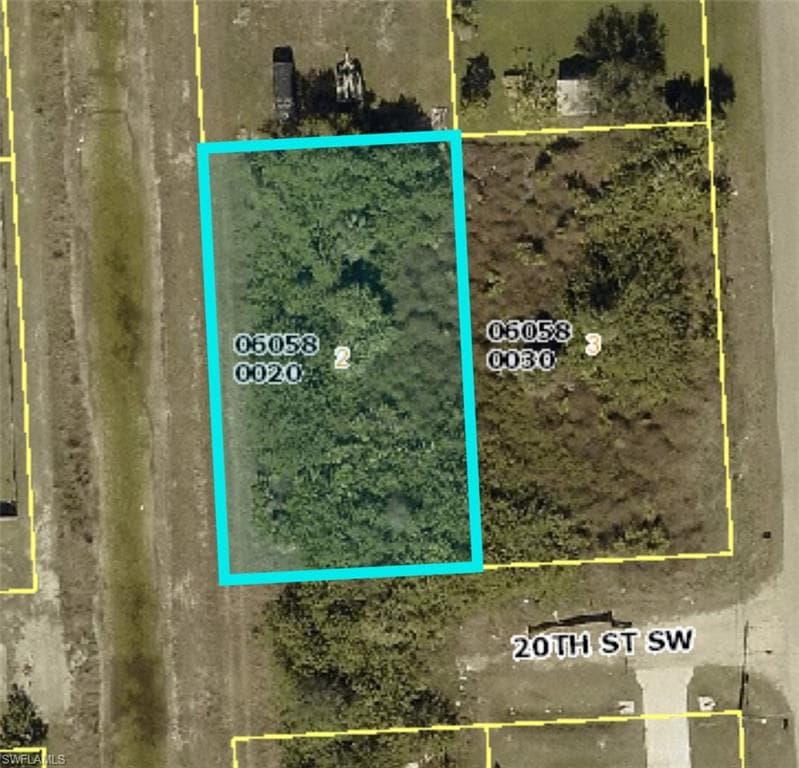 2822 20th ST SW LEHIGH ACRES, FL 33976