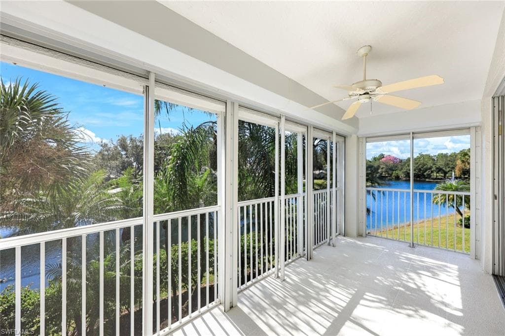 6210 Reserve CIR 504 NAPLES, FL 34119