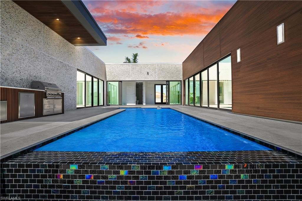 1787 Dogwood DR MARCO ISLAND, FL 34145