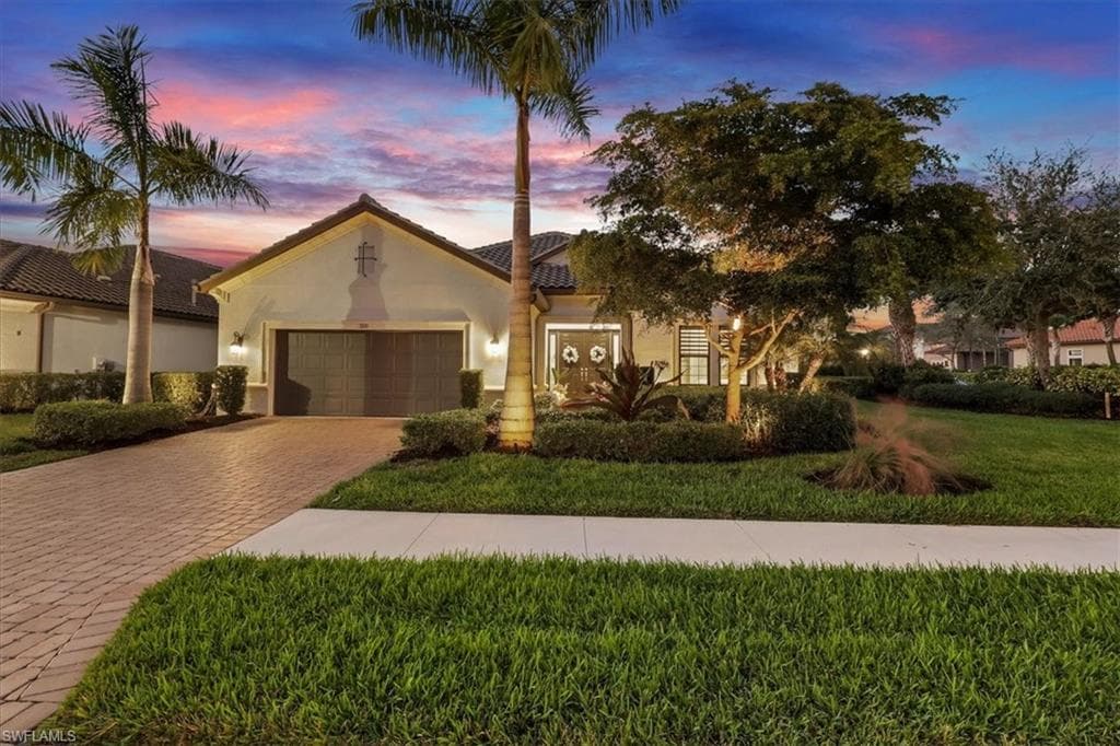 3221 Quilcene LN NAPLES, FL 34114