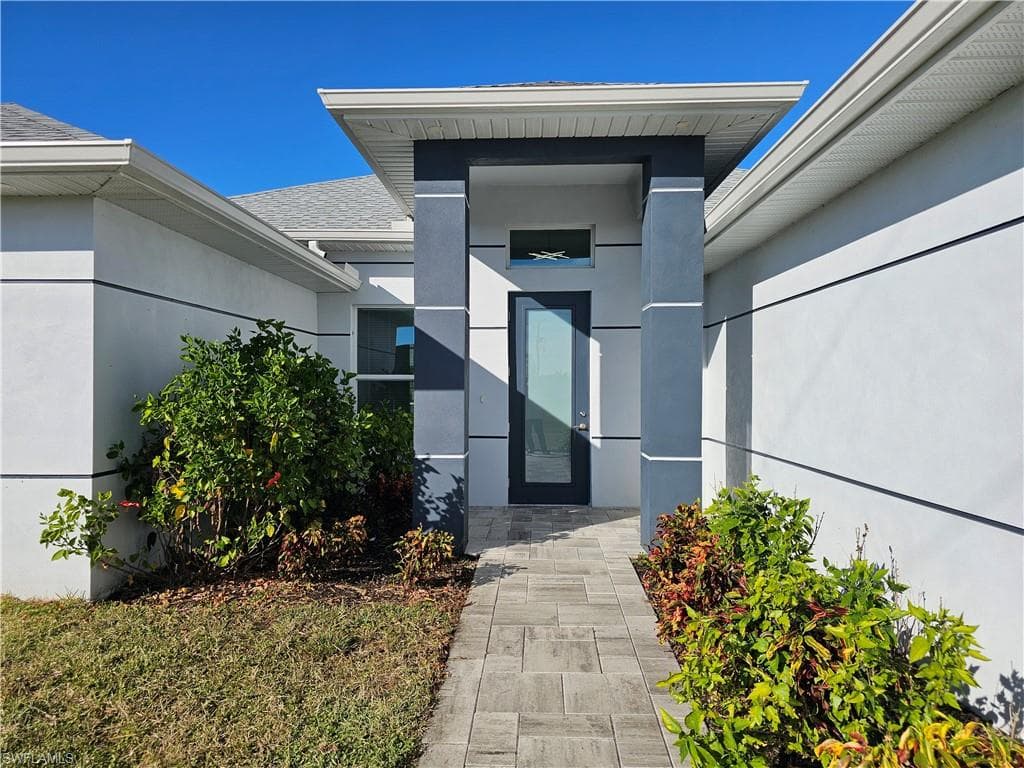 1425 NW 1st ST CAPE CORAL, FL 33993