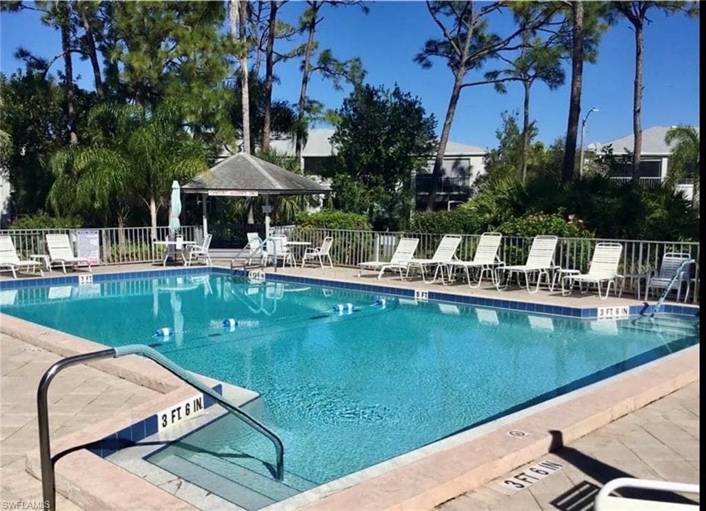 7104 Nantucket CIR 2 NORTH FORT MYERS, FL 33917
