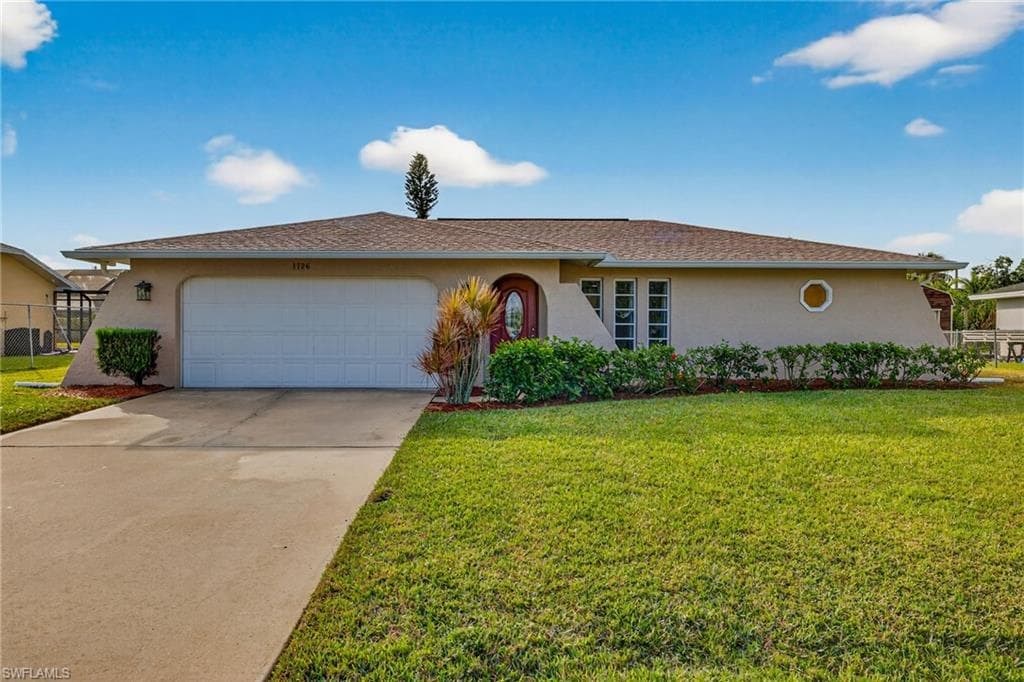 1726 16th ST CAPE CORAL, FL 33990