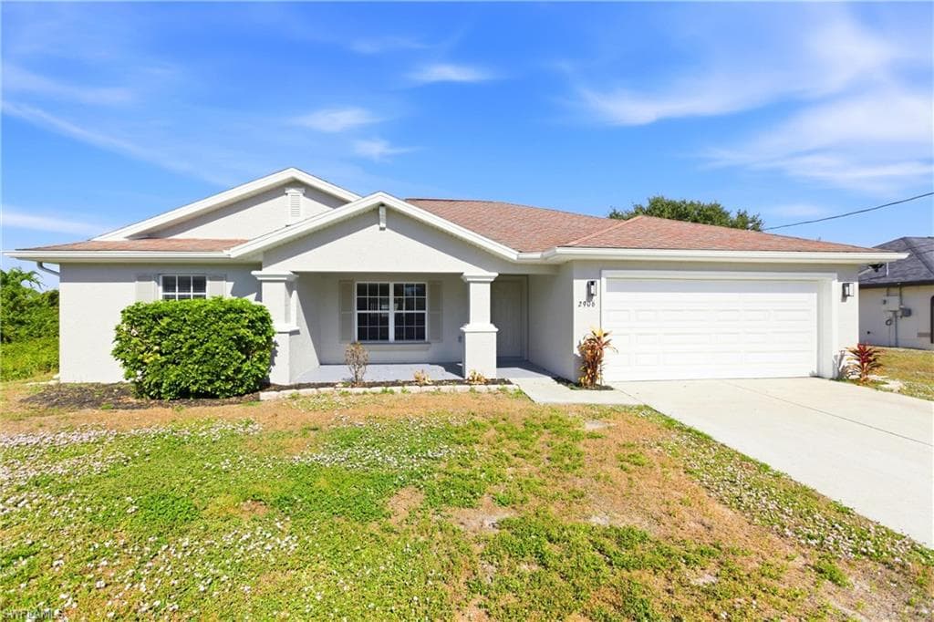 2906 26th ST SW LEHIGH ACRES, FL 33976